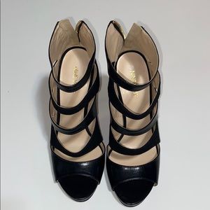 NEW Nine West Black Leather and Suede heels 9